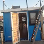 Botel Houseboat Blueseadream Dolphin Casetta Galleggiante Alghero