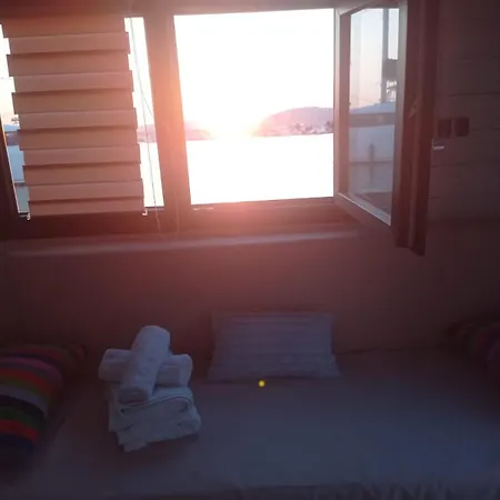 Houseboat Blueseadream Dolphin Casetta Galleggiante *