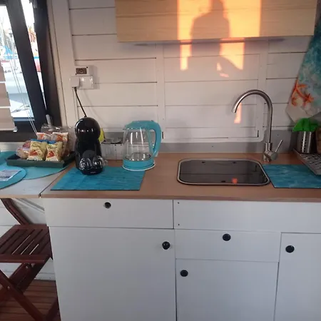 Houseboat Blueseadream Dolphin Casetta Galleggiante Botel