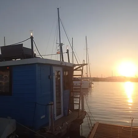 Houseboat Blueseadream Dolphin Casetta Galleggiante