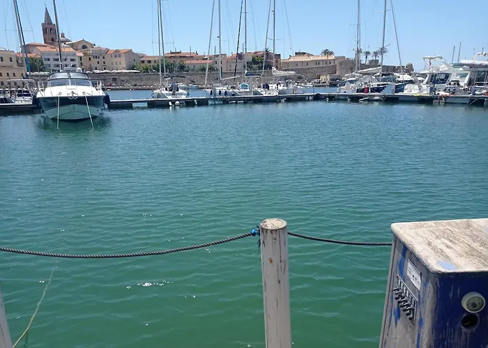 Bateau-hôtel Houseboat Blueseadream Dolphin Casetta Galleggiante